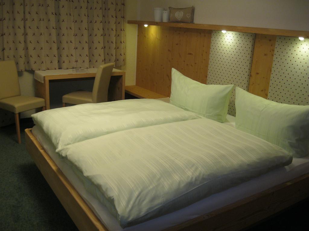 Gaestehaus Sahler Gaschurn Oda fotoğraf